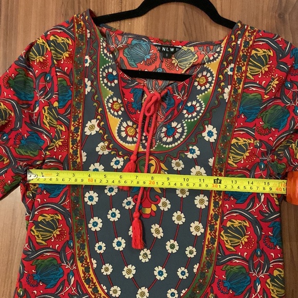 🌺 2 for $23 🌺 Multi-Colored 3/4 Sleeve Tunic - Picture 6 of 7